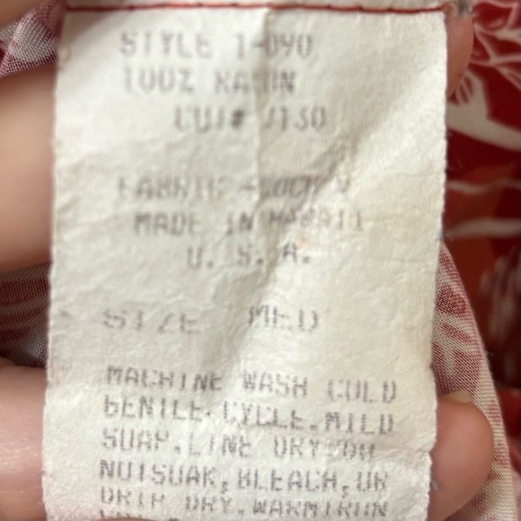 Vintage Medium Iolani Hawaiian Shirt - Picture 13 of 13